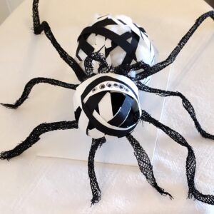 Elenor-Denker-SheBites-MixedMedia-17x12x41 Elenor Denker - She Bites!